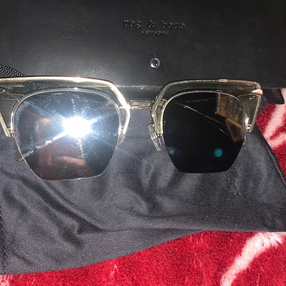 Woman’s glasses